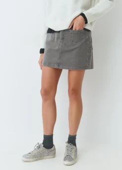 Faldas*Brownie Falda estrellas bordadas Gris