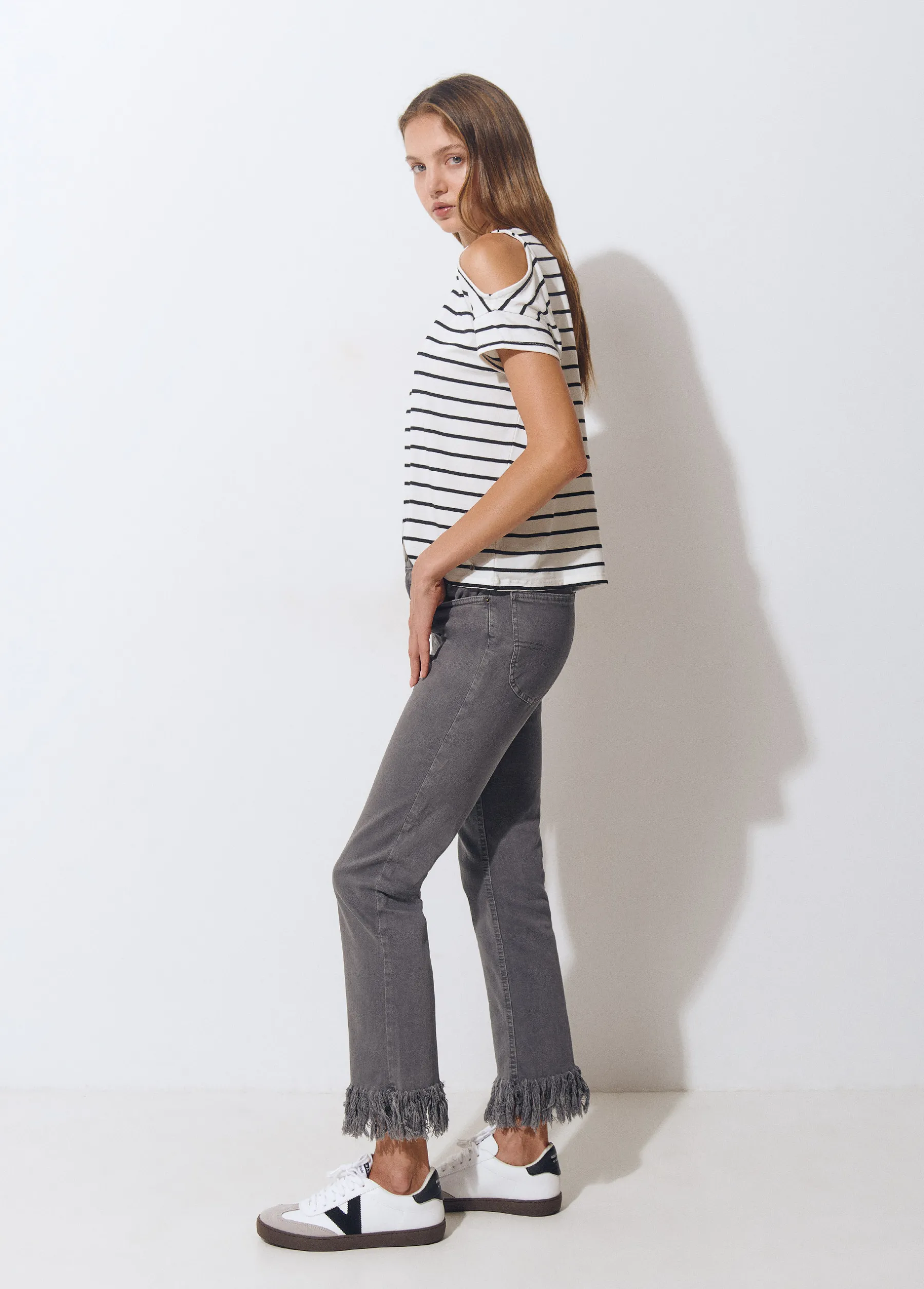 Pantalones*Brownie Pantalón bajo desflecado Antracita