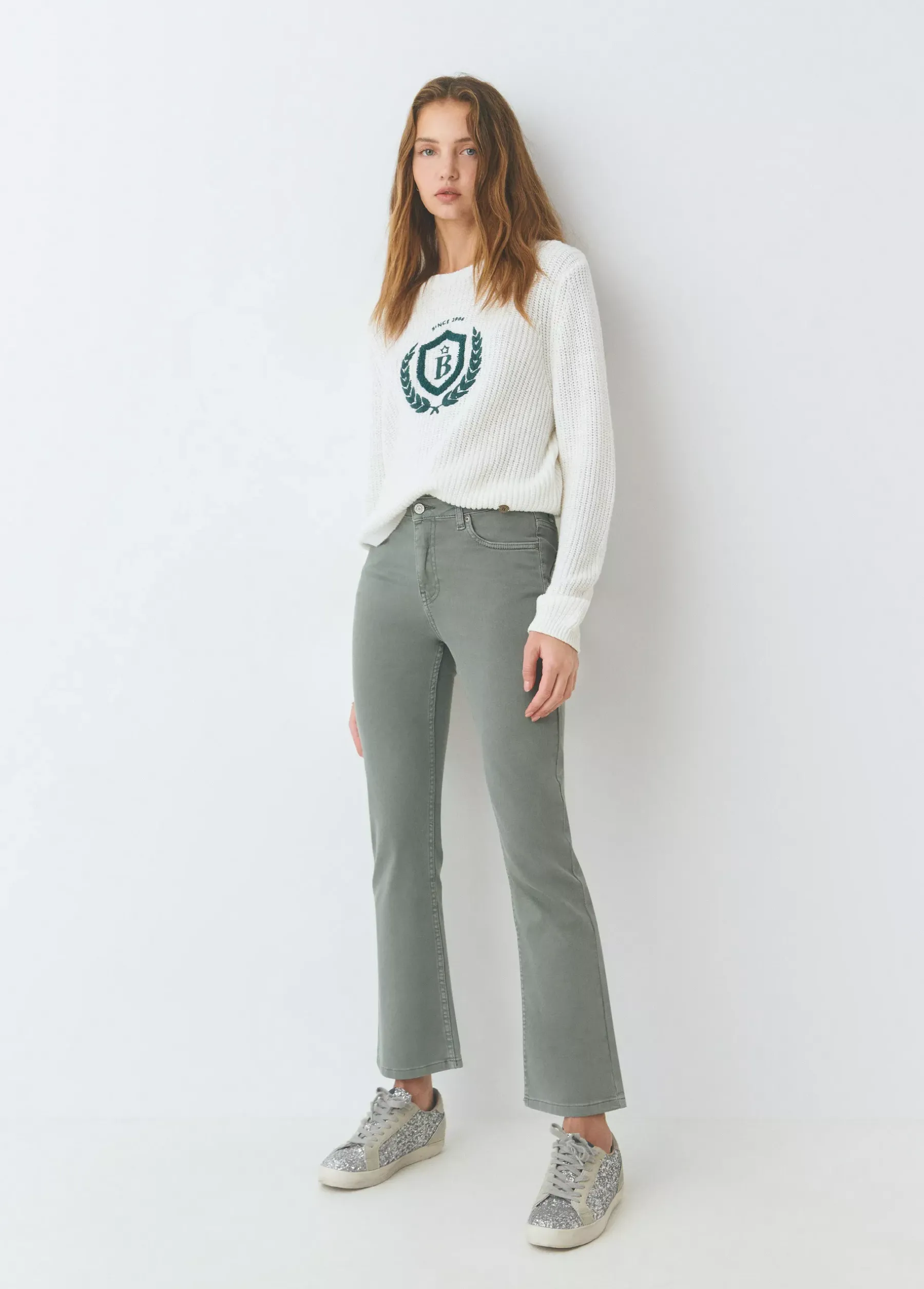 Pantalones*Brownie Pantalón flare cropped botones Kaki